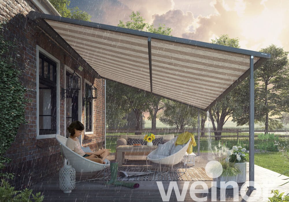 Store pergola toile Plaza Viva de weinor avec barre luminaire LED