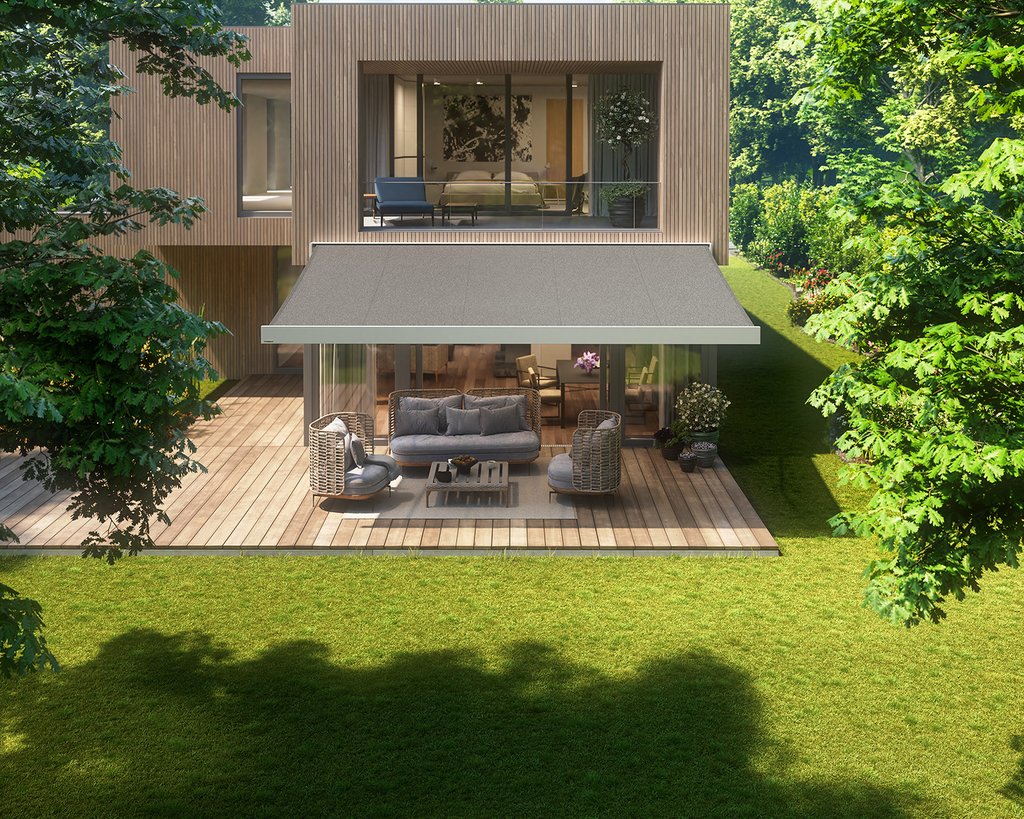 Vue d'une maison moderne avec une terrasse, une terrasse ombragée et des éléments en bois. Vue d'une maison moderne avec une terrasse, une terrasse ombragée et des éléments en bois.