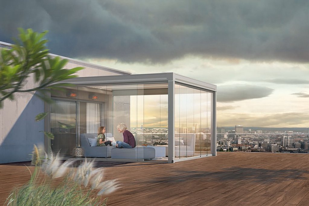 représentation d'une terrasse avec une surélévation en verre, ciel nuageux et sol en bois.