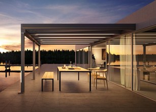 Le toit de terrasse en verre cubique Terrazza Pure de weinor séduit par son design moderne, rectangulaire et sa structure innovante. 